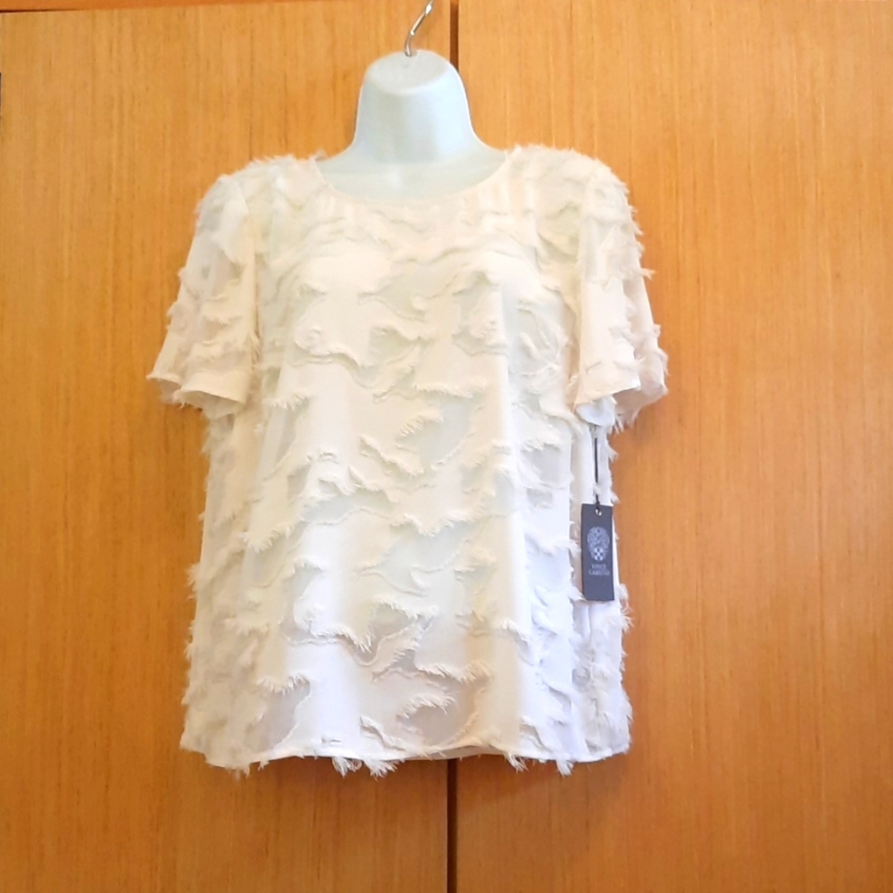 NWT Vince Camuto SS SZ M  Pearl Ivory Top.